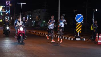 BIB: 027
                            <button type="button" onclick="openModal(23172633)" class="btn btn-primary btn-sm float-right btn-popup" data-toggle="modal" data-target=".modal-high-quality">
                        <i class="fas fa-shopping-cart"></i> Add to Cart
                    </button>
                                            <button type="button" onclick="isThisMe(23172633, true)" class="btn btn-success btn-sm float-right btn-popup btn-isme hidden" data-toggle="tooltip" data-placement="bottom" title="นี่คือรูปของคุณใช่ไหม คลิกที่นี่เพื่อเอาเข้าอัลบั้ม">
                        <i class="fas fa-plus"></i> Add to album
                    </button>
                    <button type="button" onclick="isThisMe(23172633, false)" class="btn btn-warning btn-sm float-right btn-popup btn-isnotme hidden">
                        <i class="fas fa-ban"></i> Remove from album
                    </button>